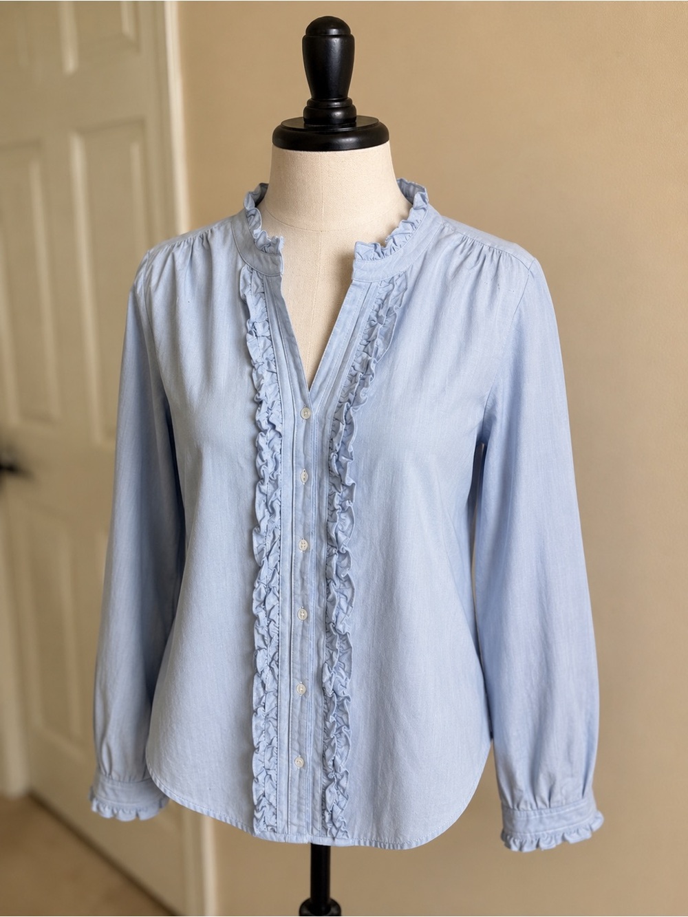 LOFT Light Blue Ruffle-Trim Button-Front Blouse #1242